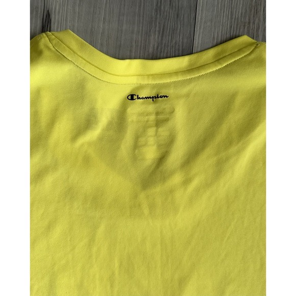 Rare RUN DISNEY STAR WARS HALF MARATHON Shirt Size 2XL Women's Yellow Activewear - Picture 4 of 5